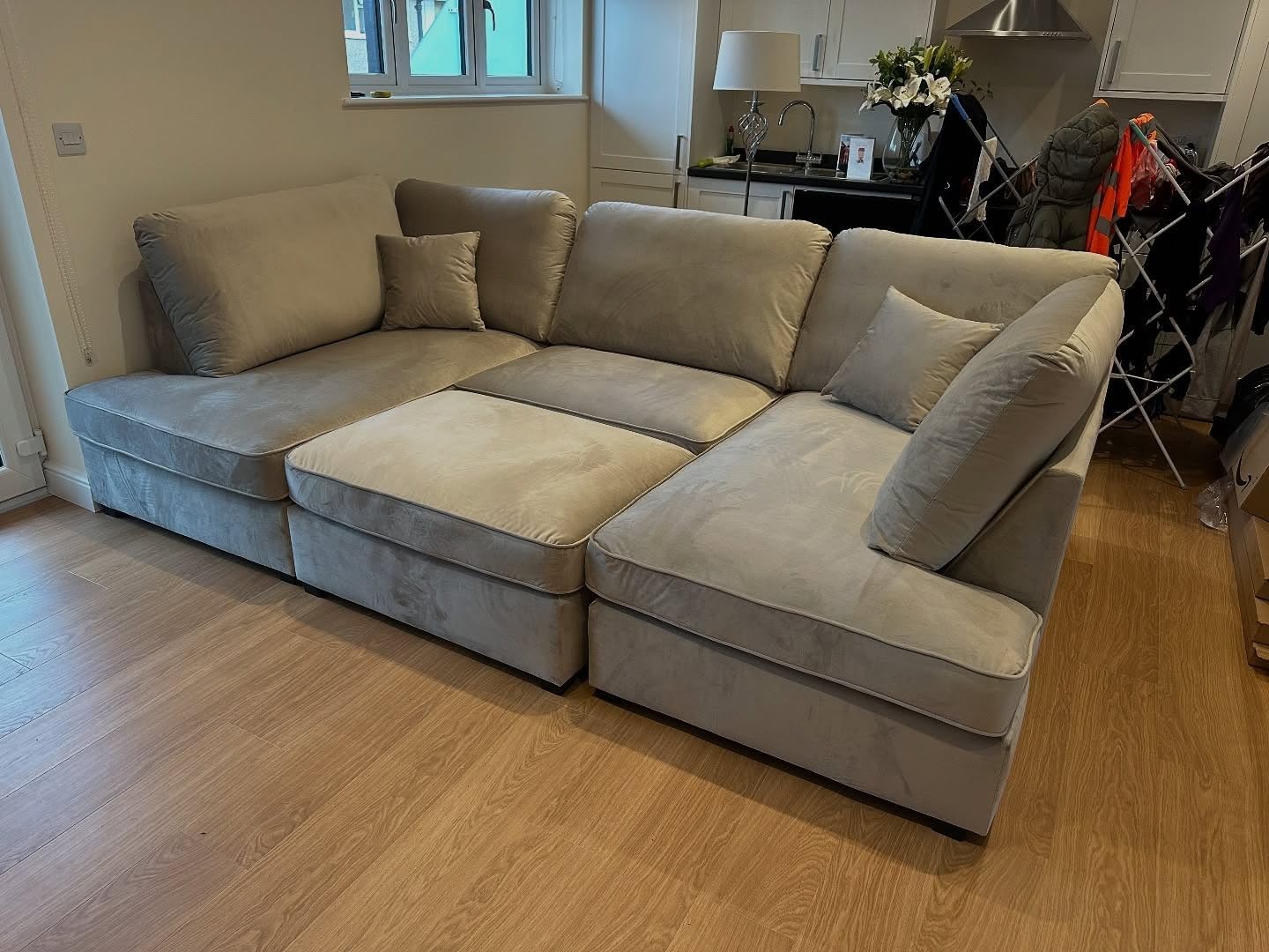 Cinema 4pc U shape 5 Seater Plush Velvet High Back Sofa